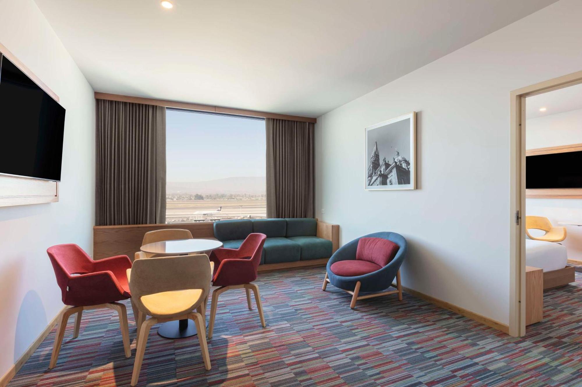 Hilton Garden Inn Guadalajara Airport El Zapote  Buitenkant foto